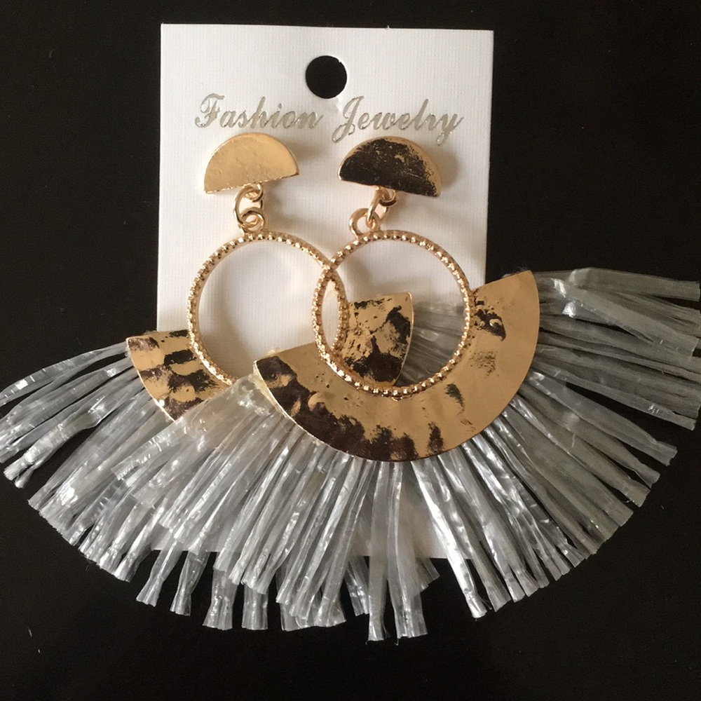 Gold/ grey tassel earrings